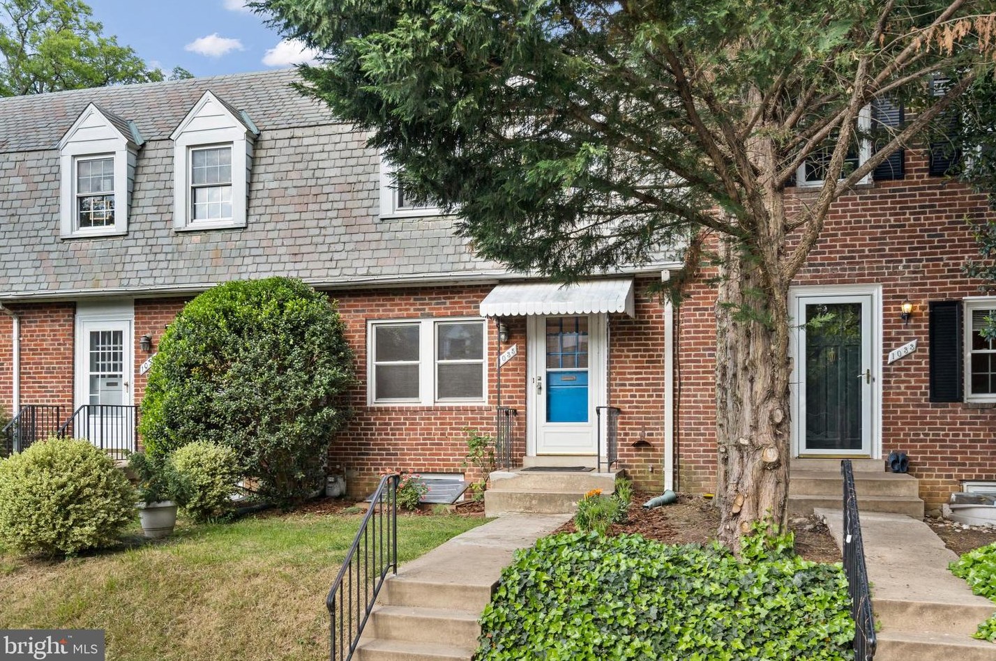 1035 Monroe St, Arlington VA 22201-4503 exterior