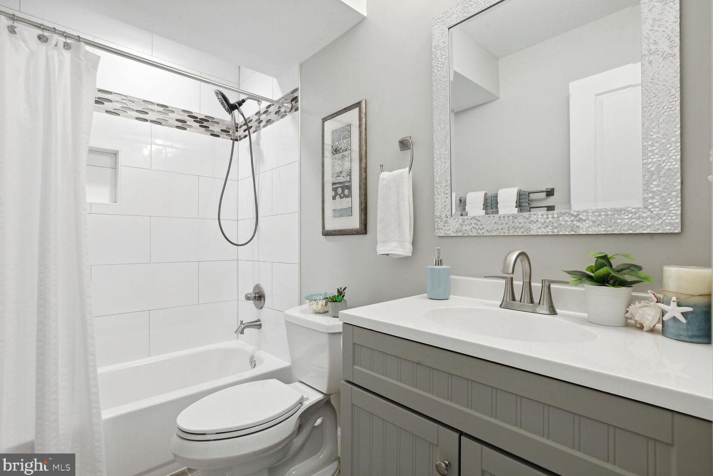 1244 Taylor St, Arlington VA 22201-5728 exterior