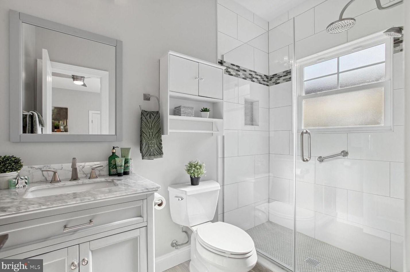 1244 Taylor St, Arlington VA 22201-5728 exterior