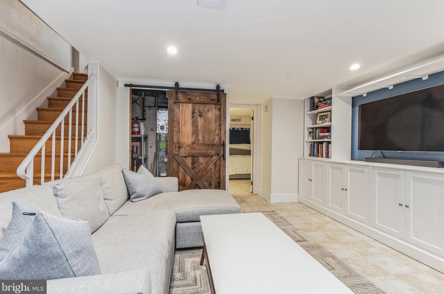 3363 Stafford St, Arlington VA 22206-1916 exterior