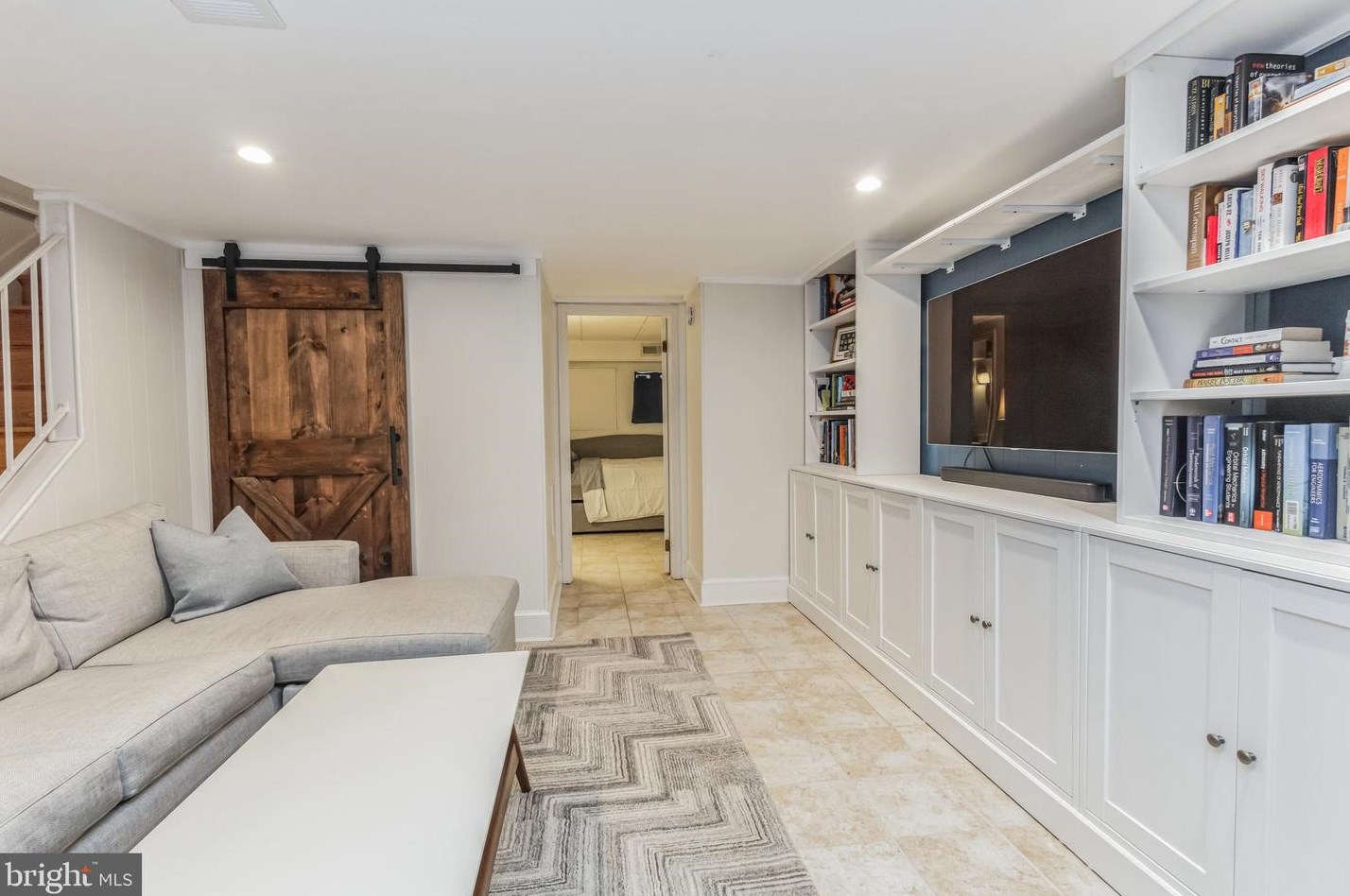 3363 Stafford St, Arlington VA 22206-1916 exterior