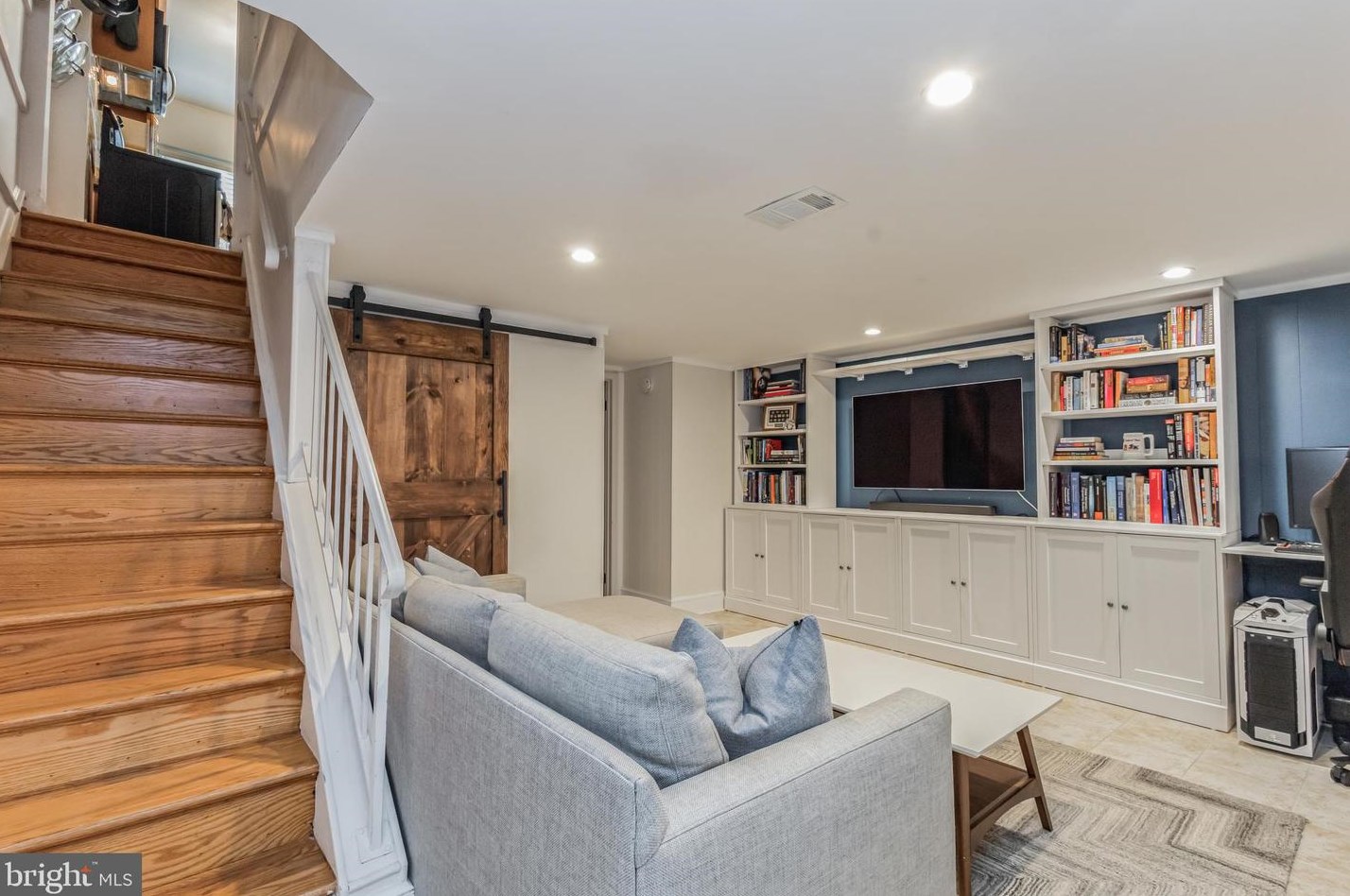 3363 Stafford St, Arlington VA 22206-1916 exterior