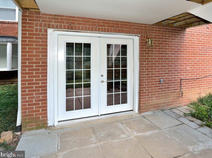 2260 Nottingham St, Arlington VA  22205-3344 exterior