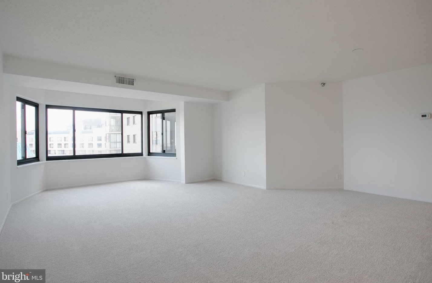 900 Stafford St, Arlington VA  22203-1842 exterior