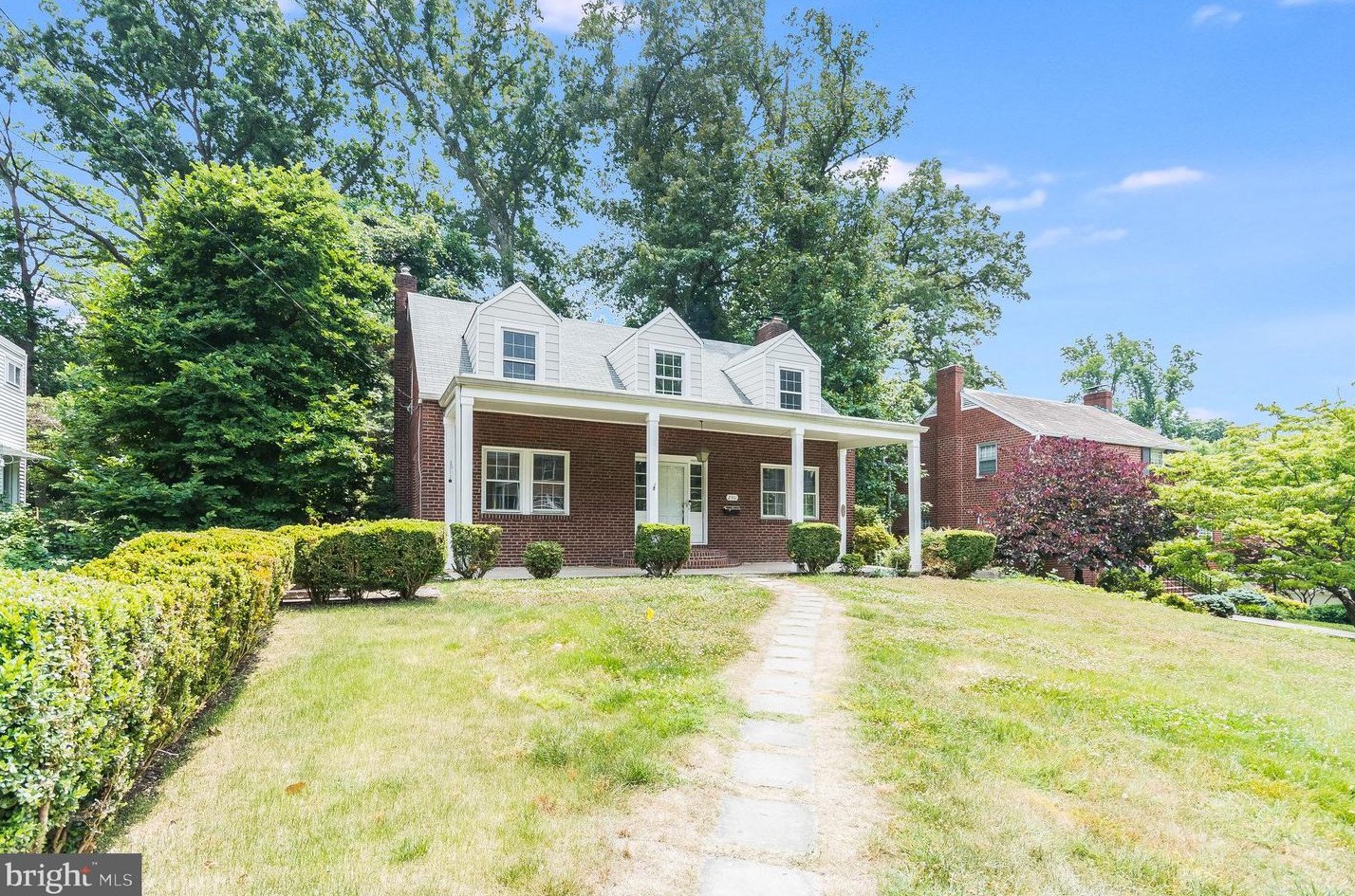 2361 Quincy St, Arlington VA  22204-5422 exterior