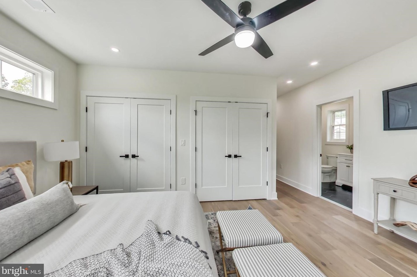 2135 Monroe St, Arlington VA 22204-5104 exterior