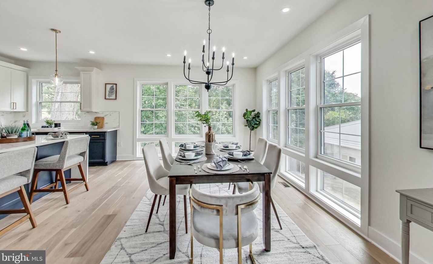 2135 Monroe St, Arlington VA 22204-5104 exterior