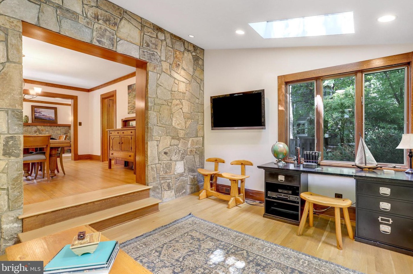 131 Irving St, Arlington VA 22201-1060 exterior