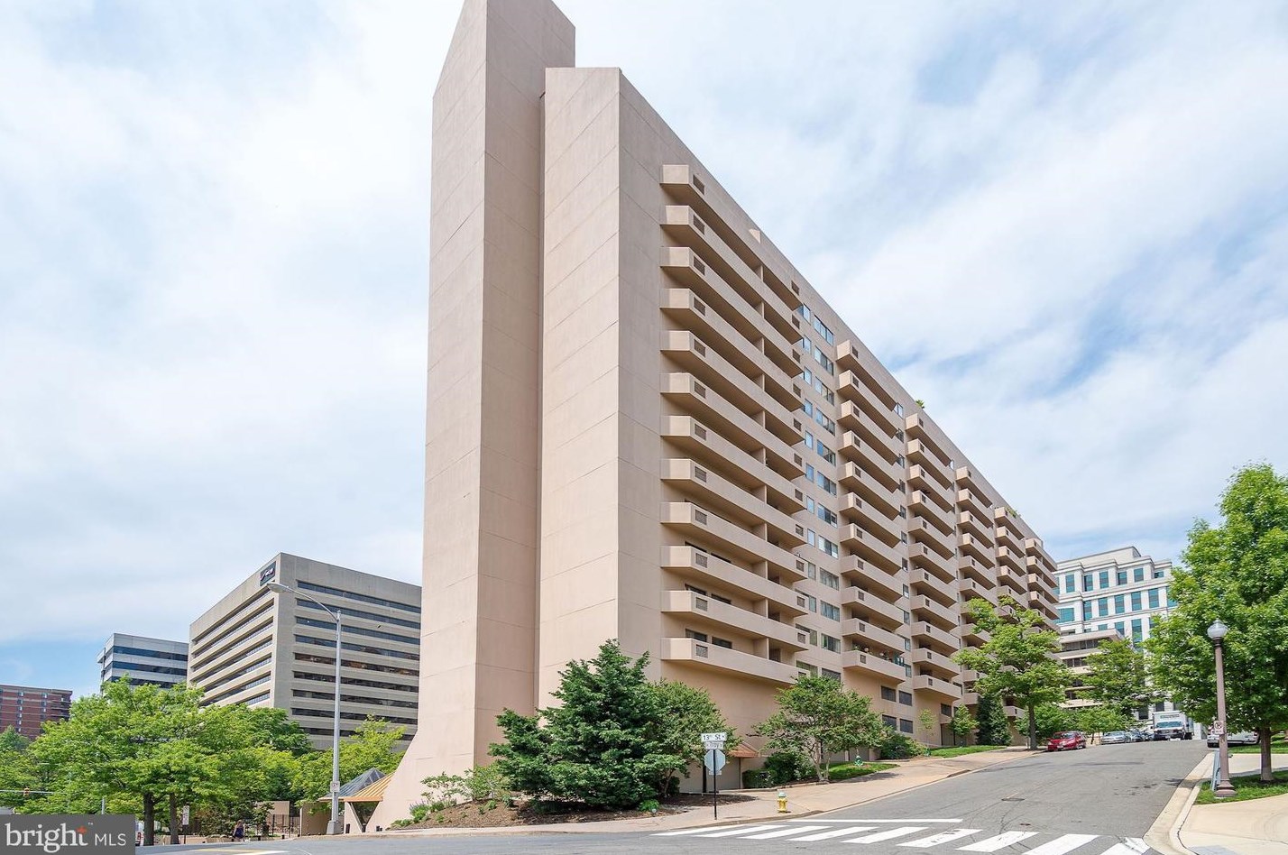 1301 Courthouse Rd, Arlington VA 22201-2502 exterior