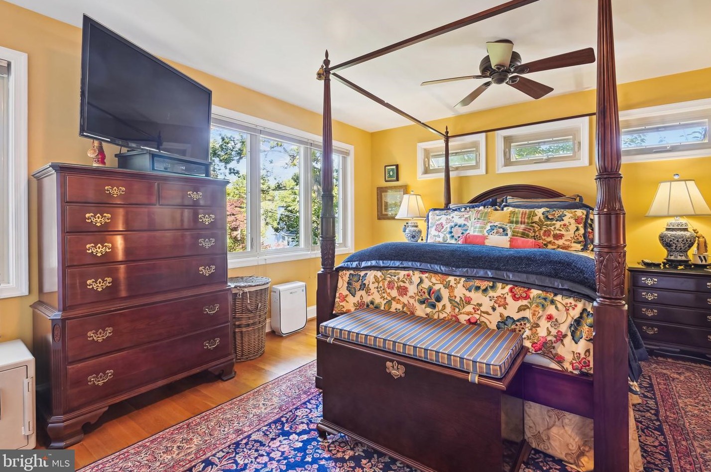 1406 Illinois St, Arlington VA 22205-2761 exterior