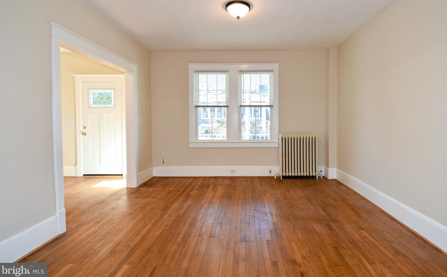 923 Daniel St, Arlington VA  22201-1929 exterior