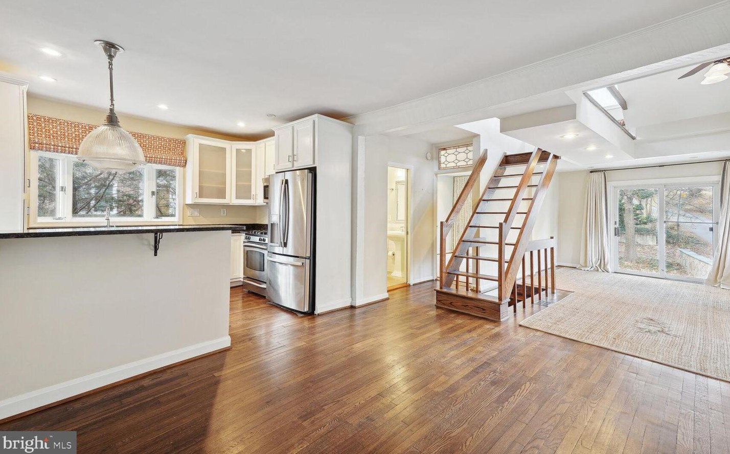 2000 Vance St, Arlington VA  22201-3625 exterior