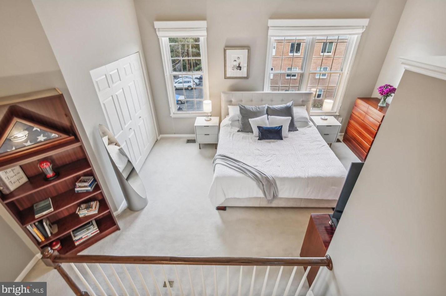 1936 Daniel St, Arlington VA 22201-1927 exterior