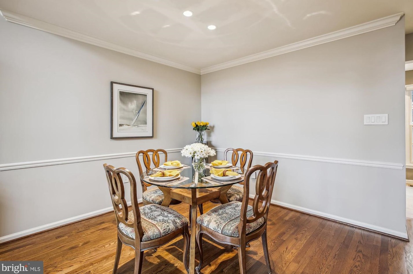 1936 Daniel St, Arlington VA 22201-1927 exterior