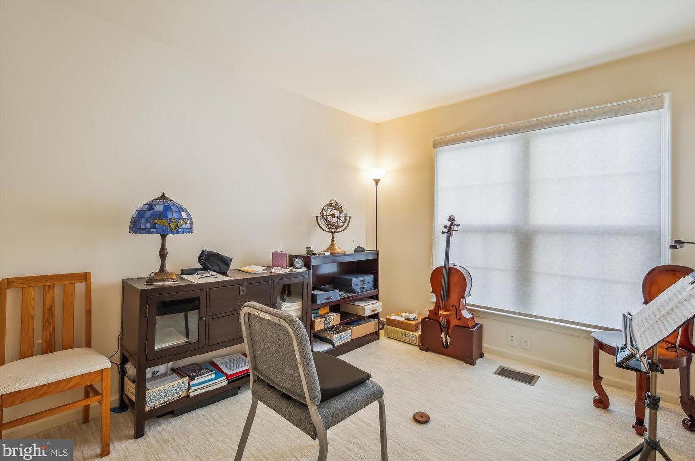 1936 Daniel St, Arlington VA 22201-1927 exterior