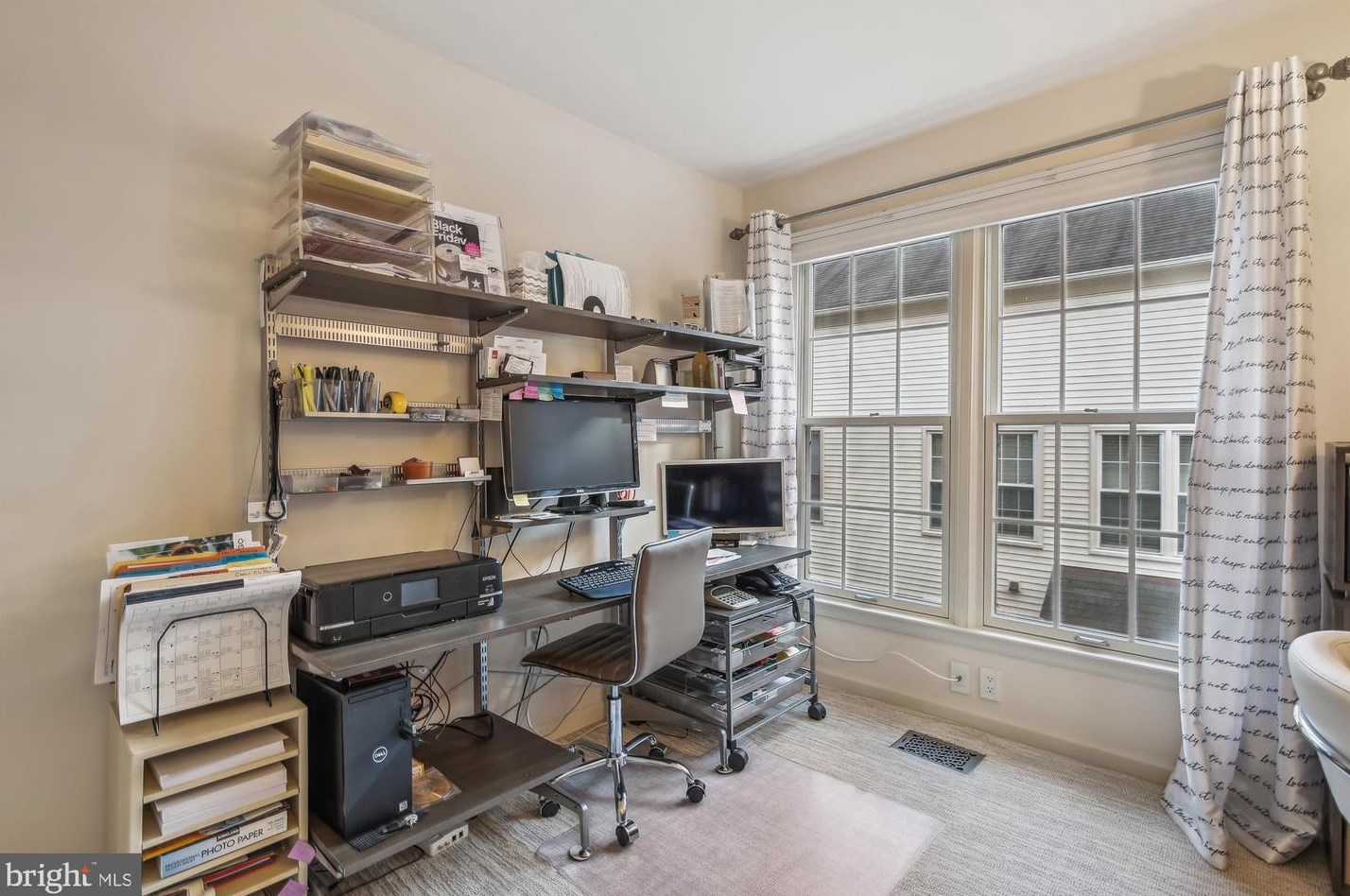 1936 Daniel St, Arlington VA 22201-1927 exterior