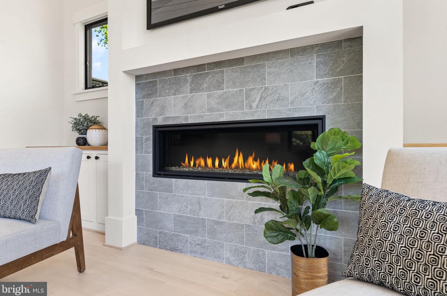 4516 7th St, Arlington VA  22203-2010 exterior