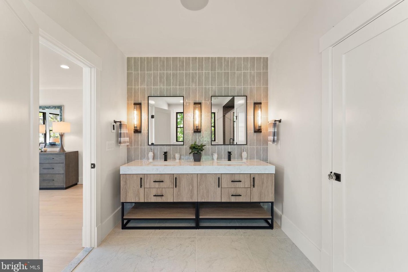 4516 7th St, Arlington VA  22203-2010 exterior