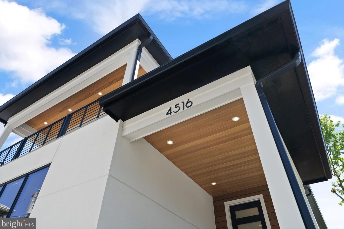 4516 7th St, Arlington VA  22203-2010 exterior
