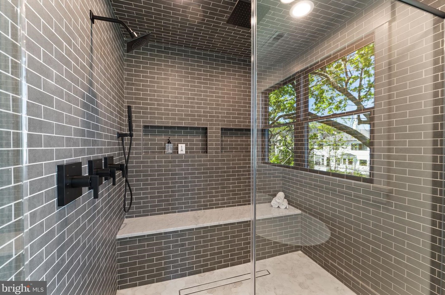 4516 7th St, Arlington VA  22203-2010 exterior