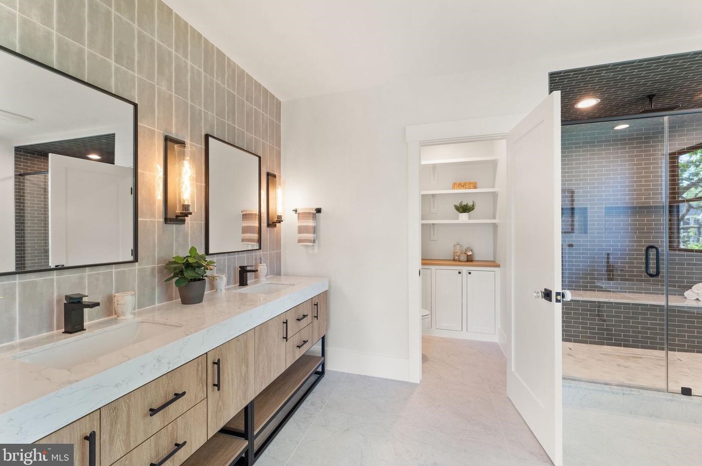 4516 7th St, Arlington VA  22203-2010 exterior