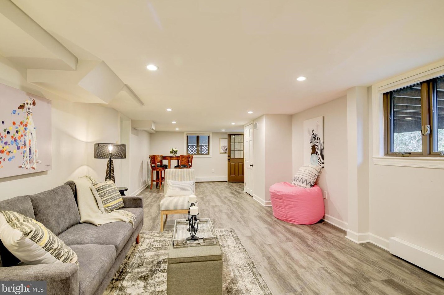 2506 Lynn St, Arlington VA  22202-2261 exterior