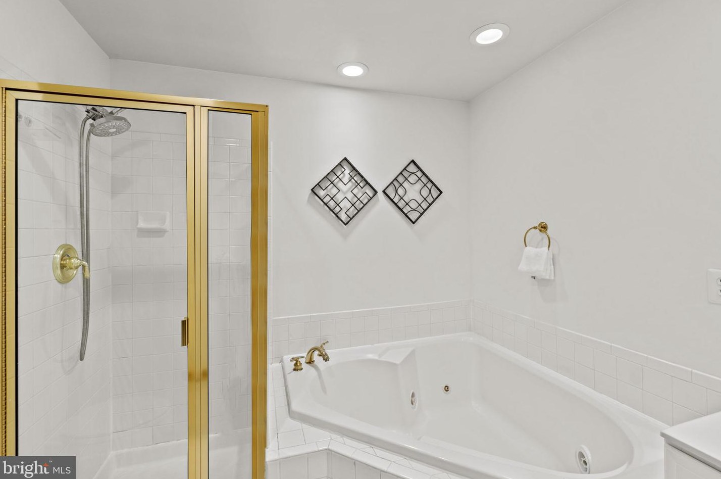 2139 Pierce Ct, Arlington VA exterior