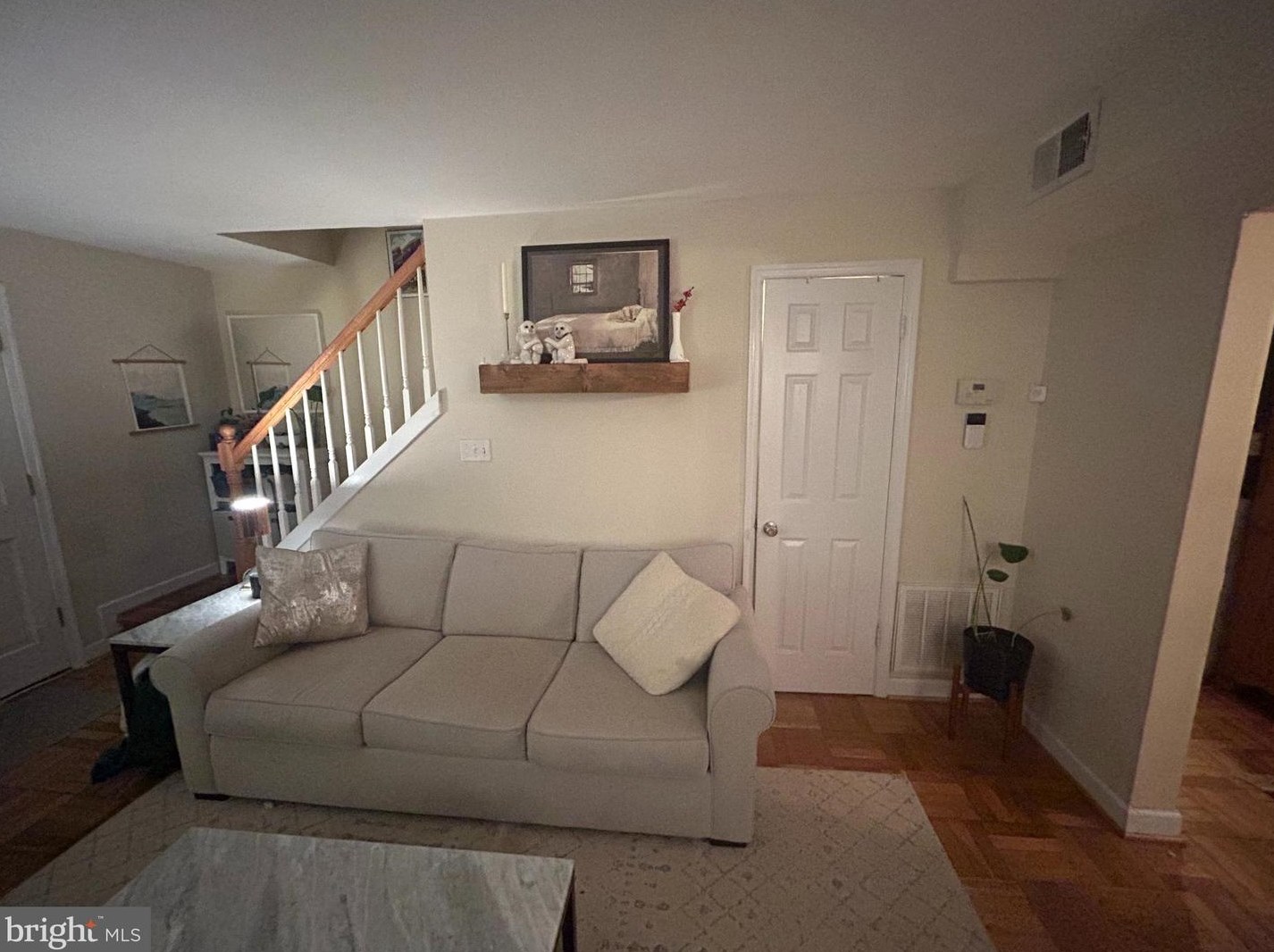 736 Oakland St, Arlington VA  22203-1542 exterior