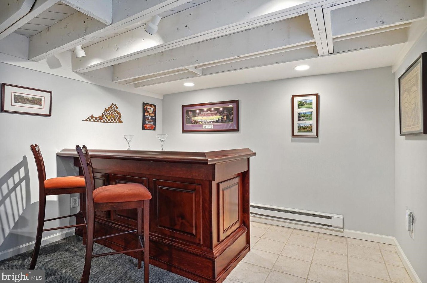 1706 Taylor St, Arlington VA 22204-4073 exterior