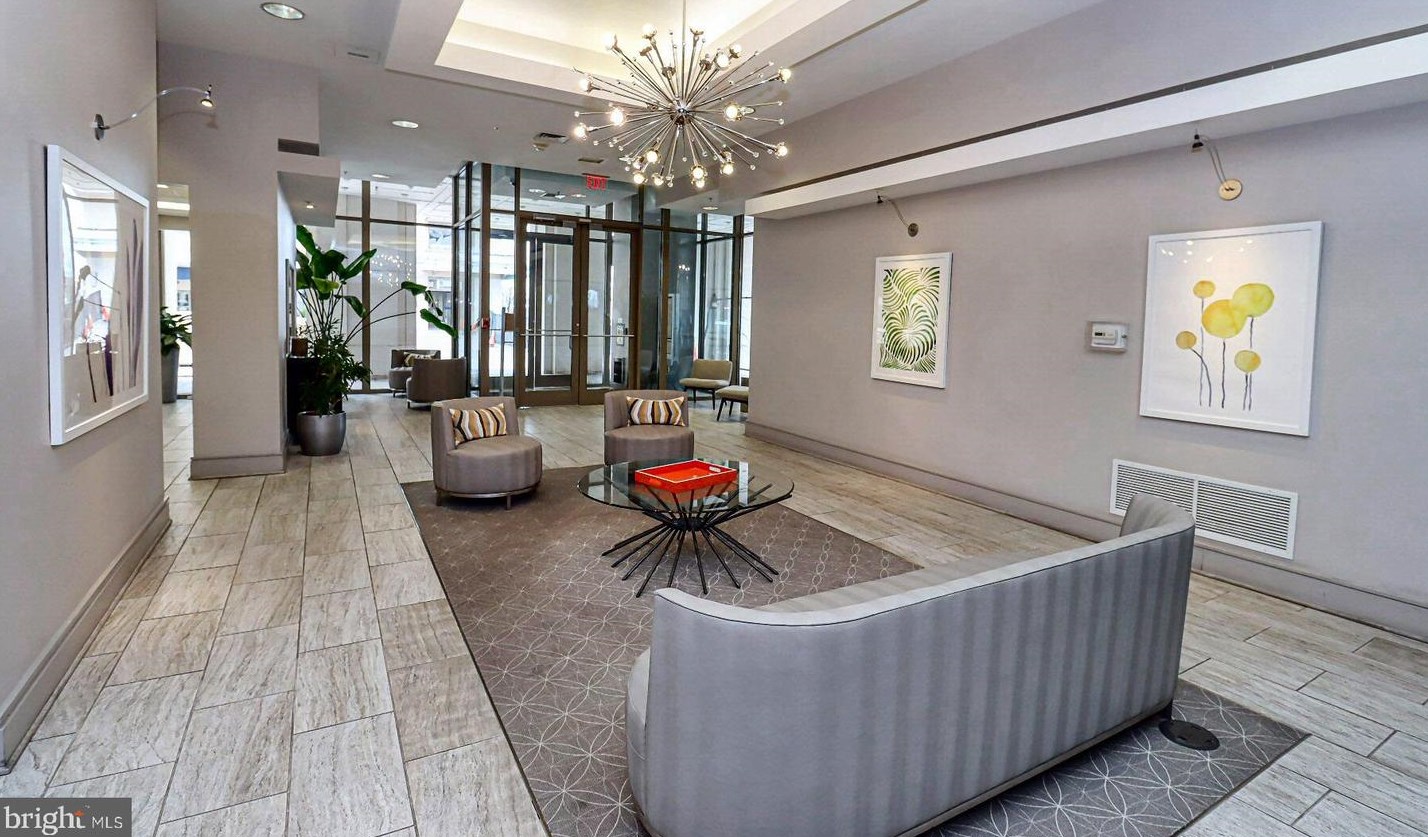 3600 Glebe Rd, Arlington VA  22207-4317 exterior