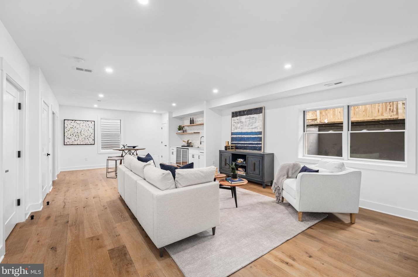 6000 16th St, Arlington VA  22205-2208 exterior