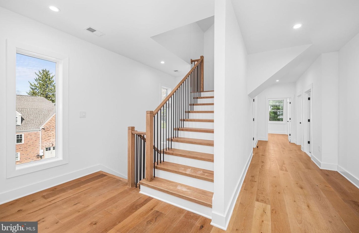 6000 16th St, Arlington VA  22205-2208 exterior