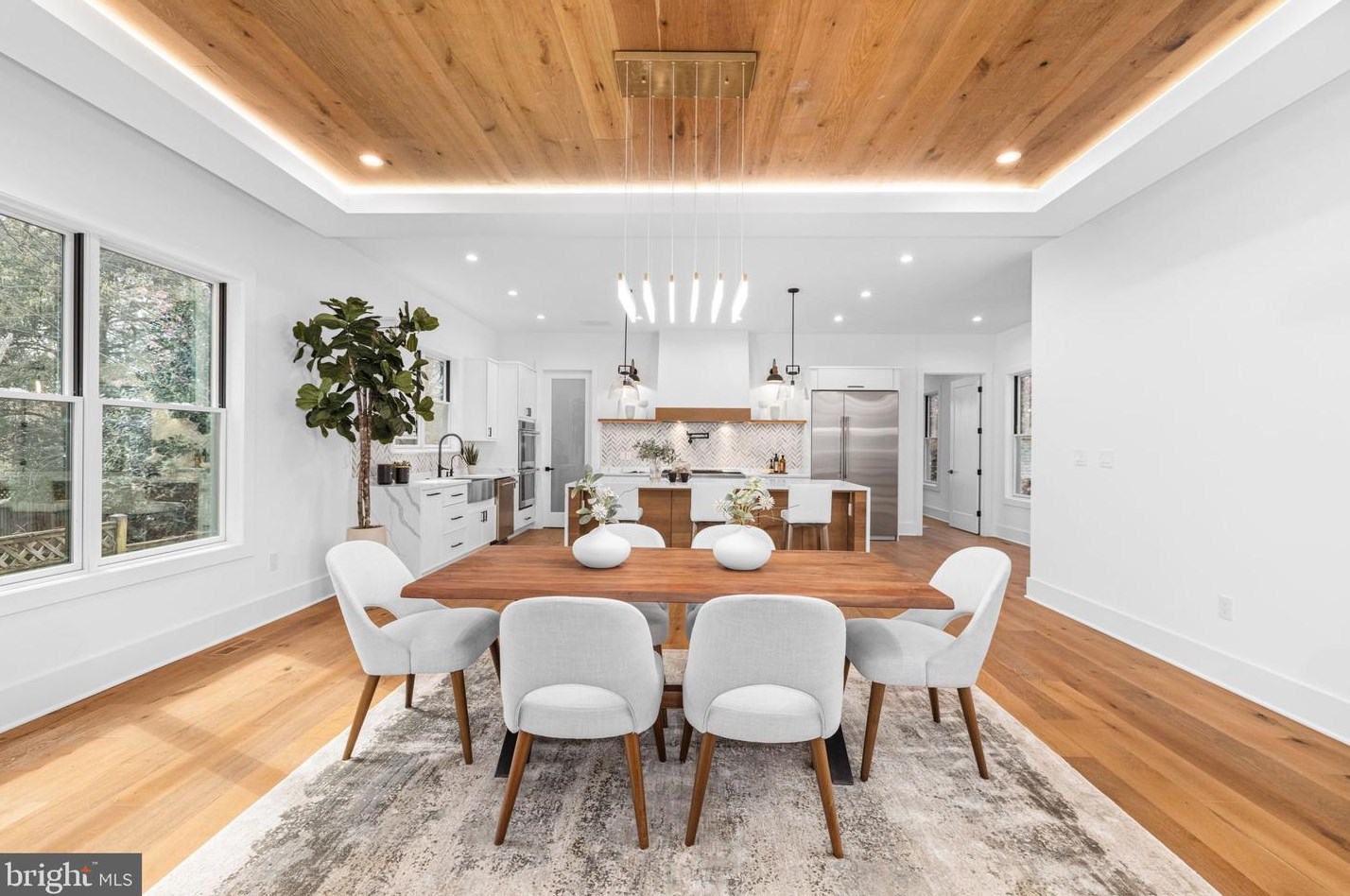 6000 16th St, Arlington VA  22205-2208 exterior