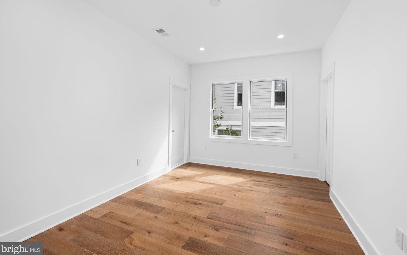 6000 16th St, Arlington VA  22205-2208 exterior