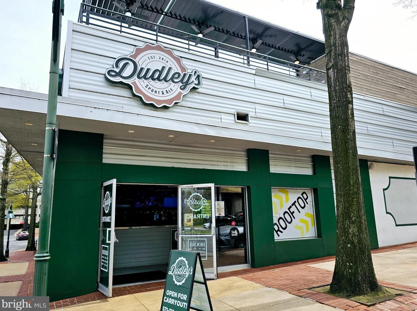 3347 Stafford St, Arlington VA  22206-1927 exterior