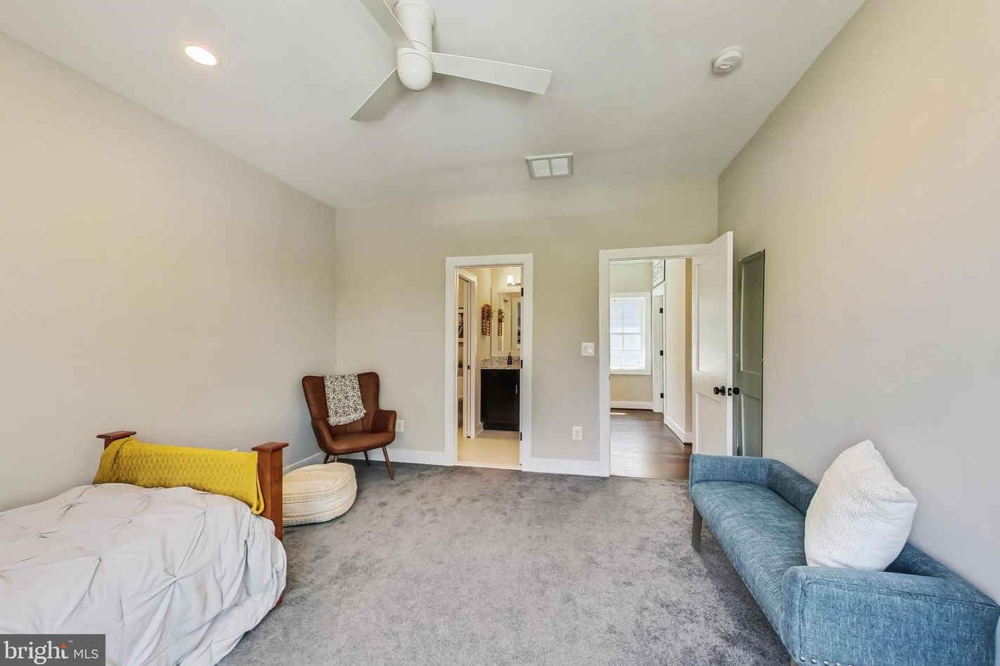 2016 Madison St, Arlington VA  22205-3314 exterior