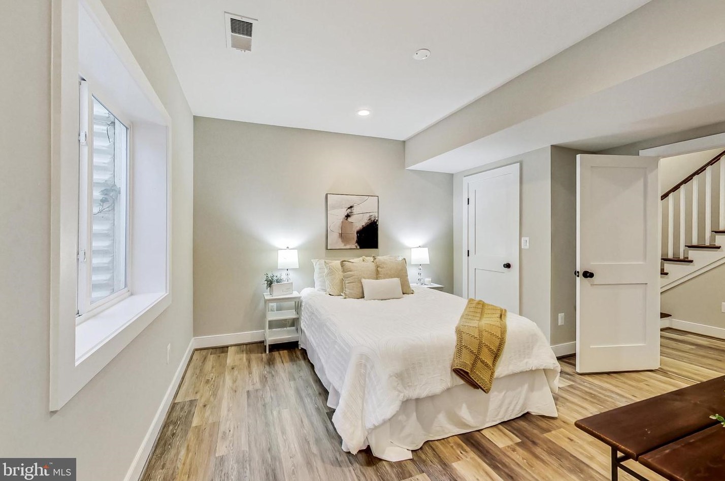2016 Madison St, Arlington VA  22205-3314 exterior