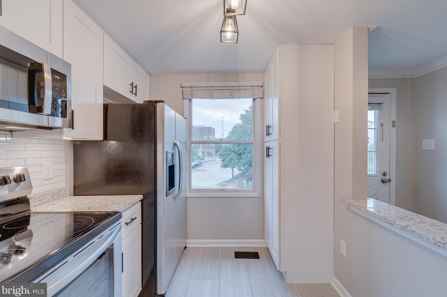 2810 Meade St, Arlington VA  22206-3147 exterior