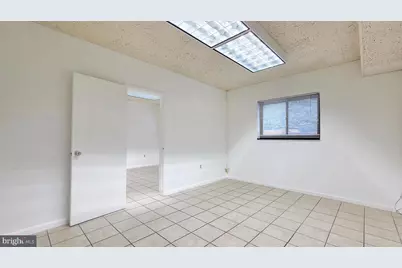 2007 15th Street N #1, Arlington, VA 22201 - Photo 5