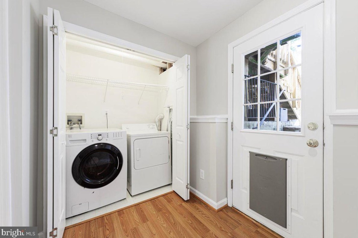 2007 Buchanan Ct, Arlington VA  22207-2096 exterior