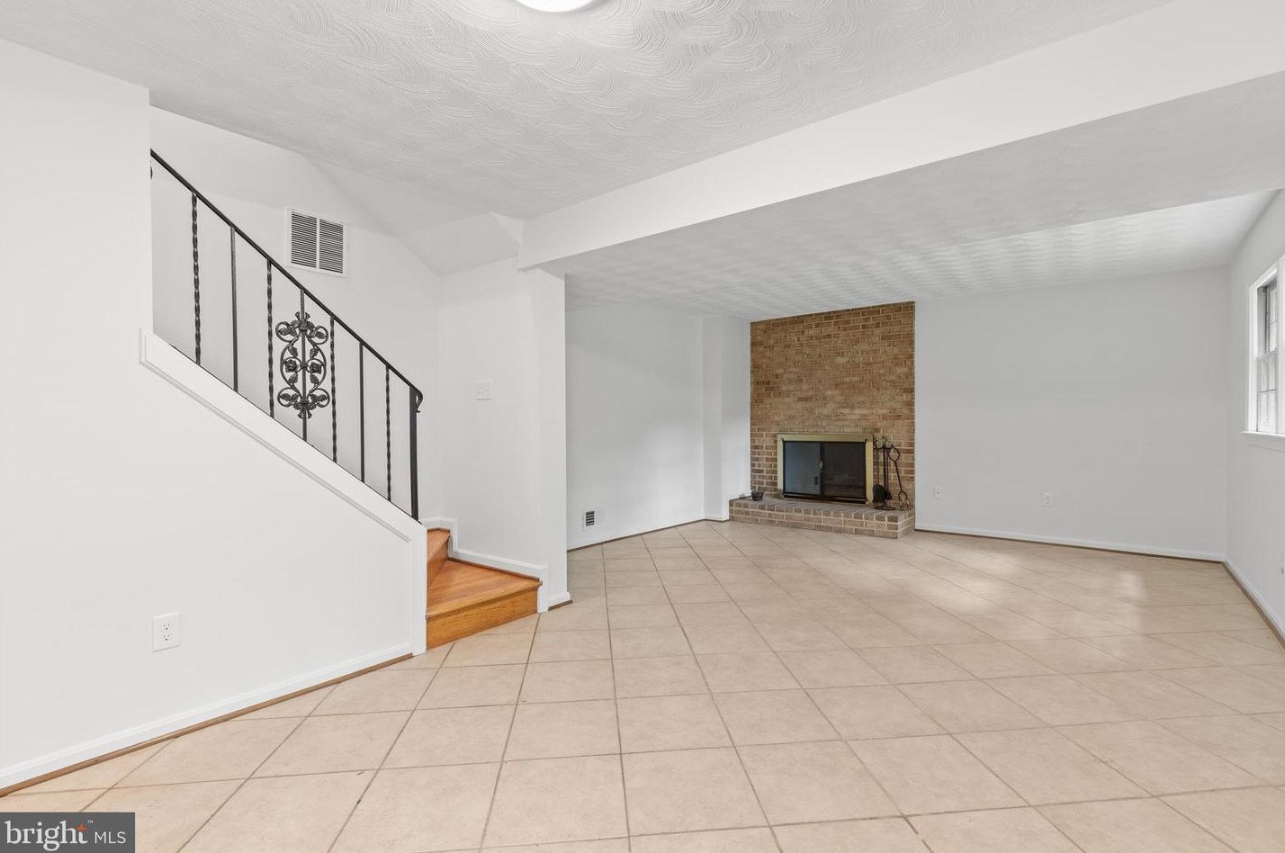 511 Manchester St, Arlington VA 22203-1114 exterior