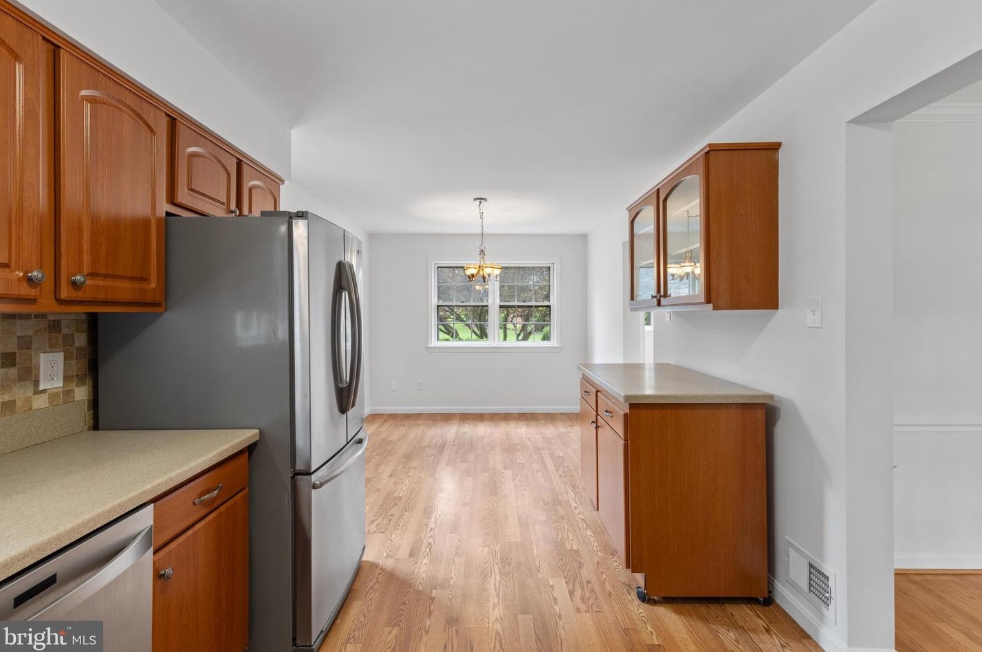 511 Manchester St, Arlington VA 22203-1114 exterior