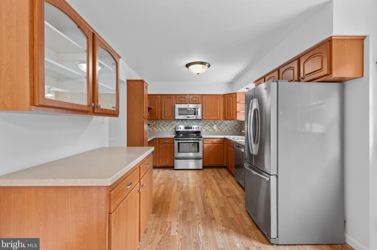 511 Manchester St, Arlington VA 22203-1114 exterior