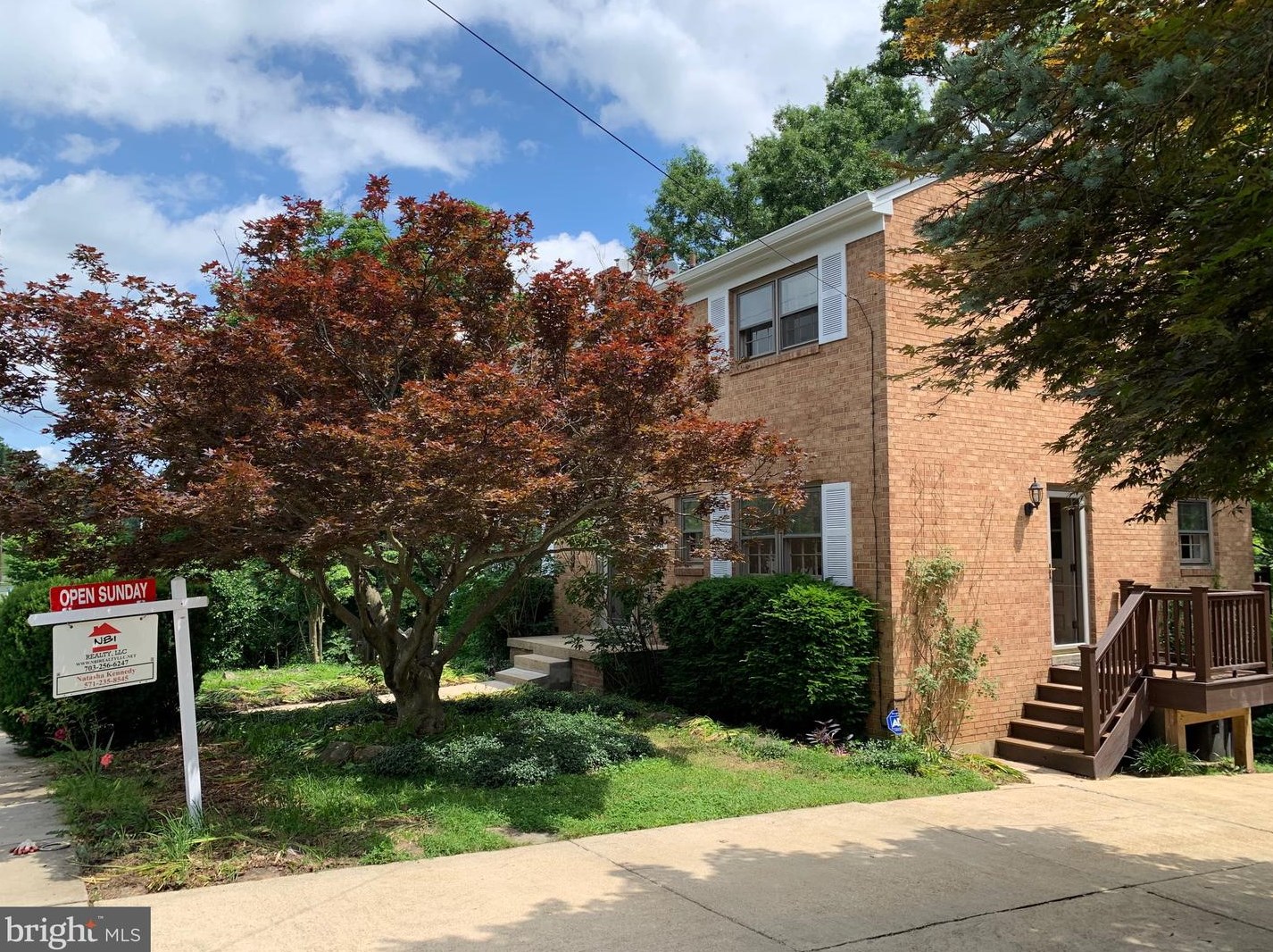 511 Manchester St, Arlington VA 22203-1114 exterior