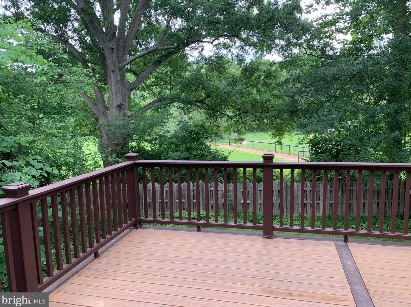 511 Manchester St, Arlington VA 22203-1114 exterior