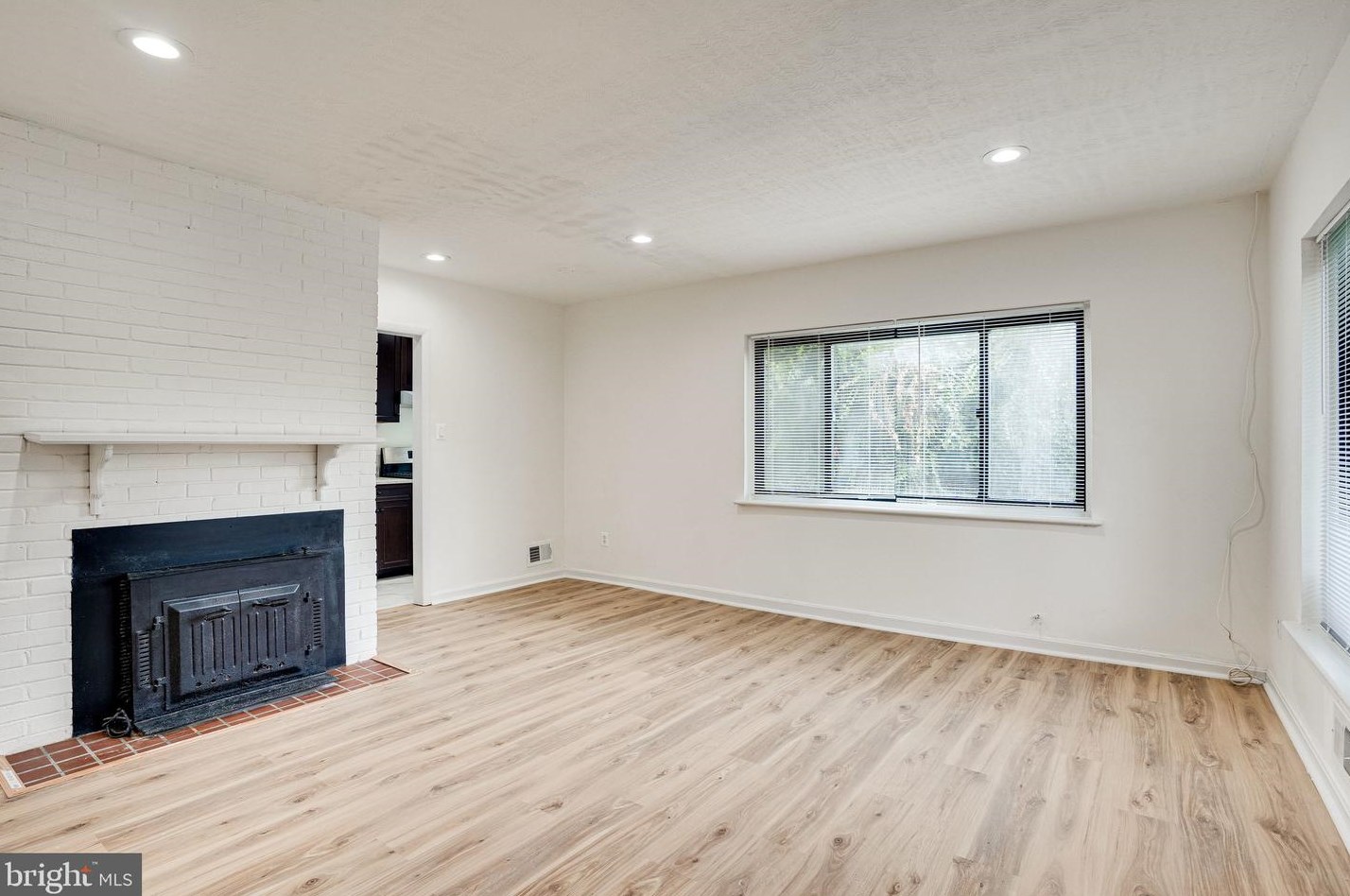 4930 19th St, Arlington VA  22207-2013 exterior