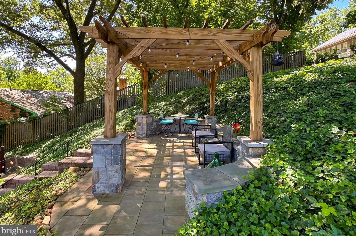 812 George Mason Dr, Arlington VA  22205-1216 exterior