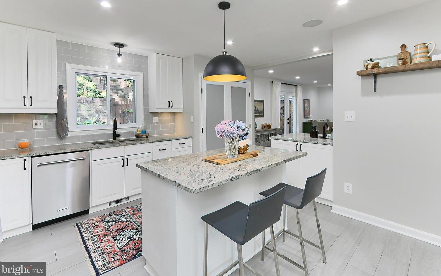 812 George Mason Dr, Arlington VA  22205-1216 exterior