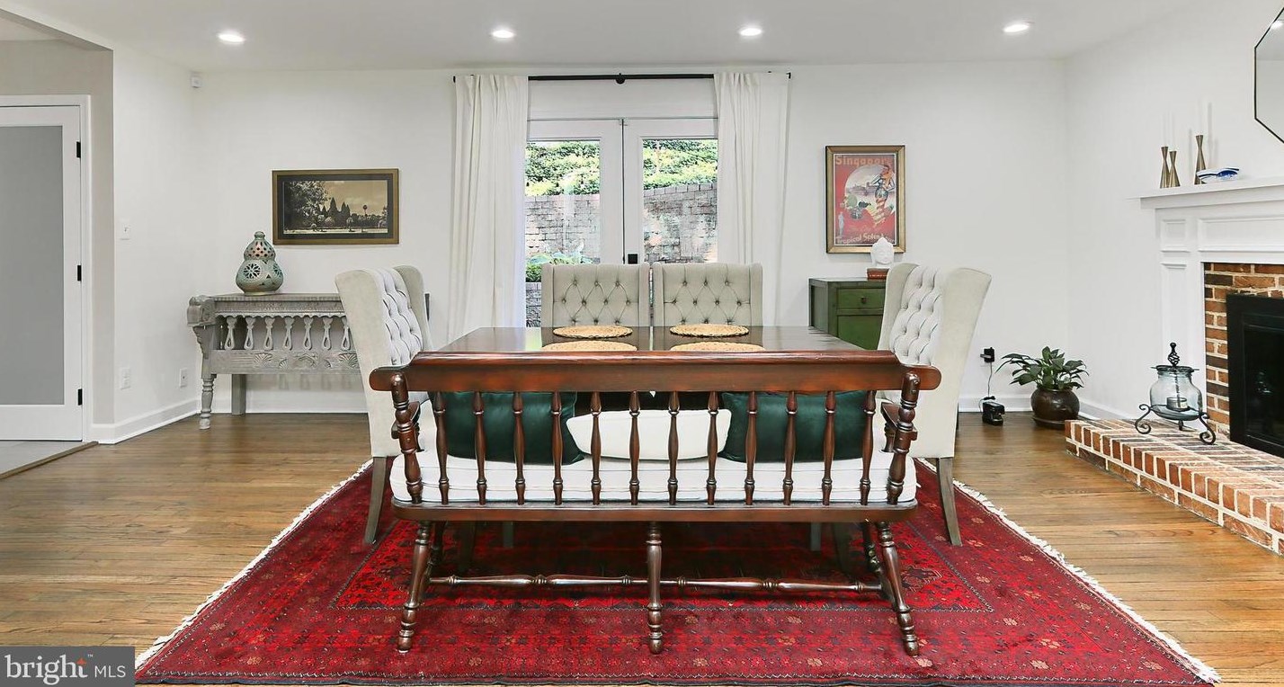 812 George Mason Dr, Arlington VA  22205-1216 exterior