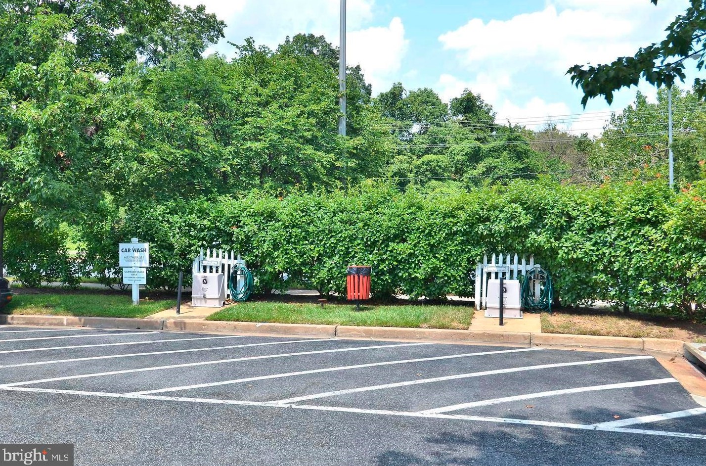 4523 28th Rd, Arlington VA  22206-3385 exterior